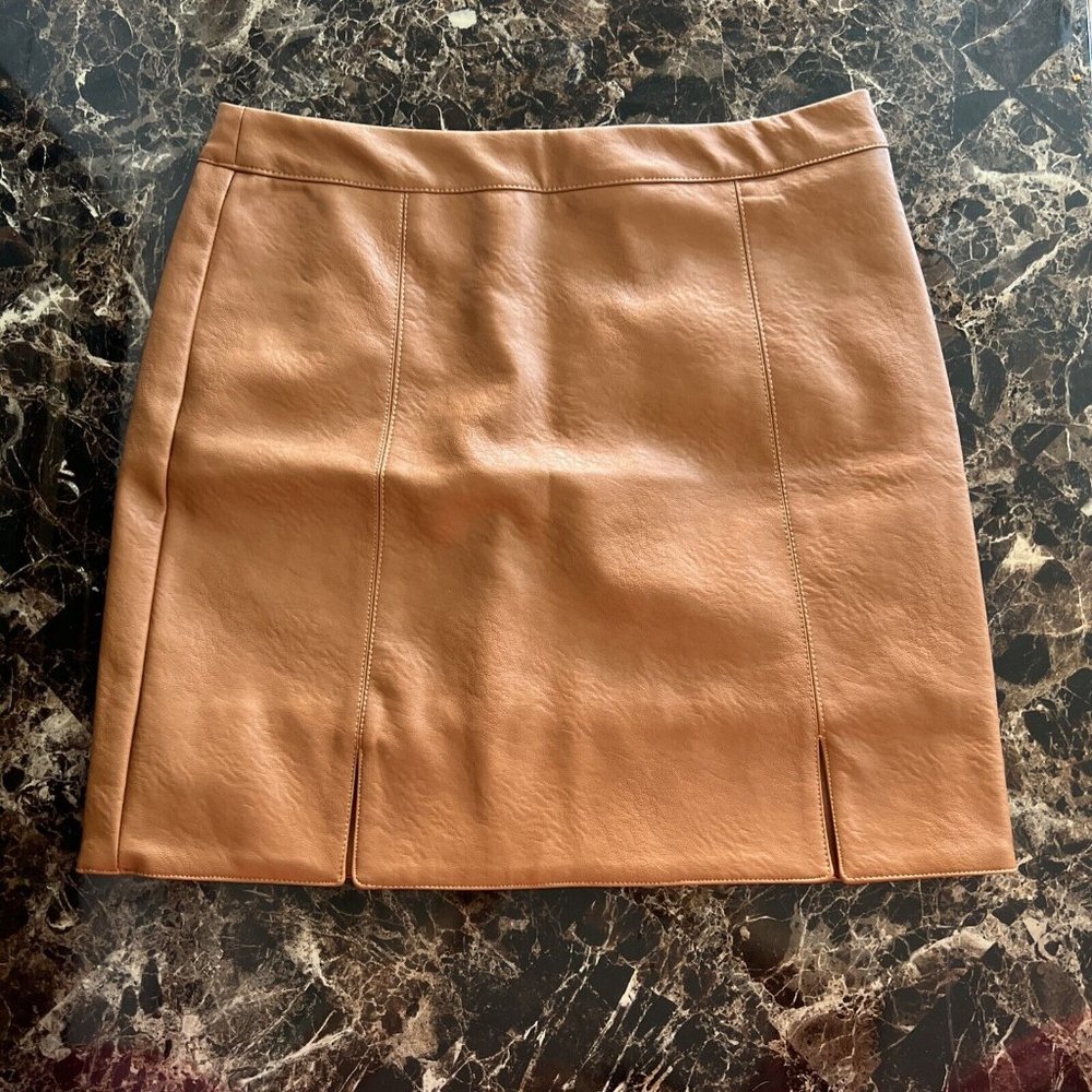 Shine Star Women  Vegan Leather Mini Front Slit Skirt Brown Tan Size Medium